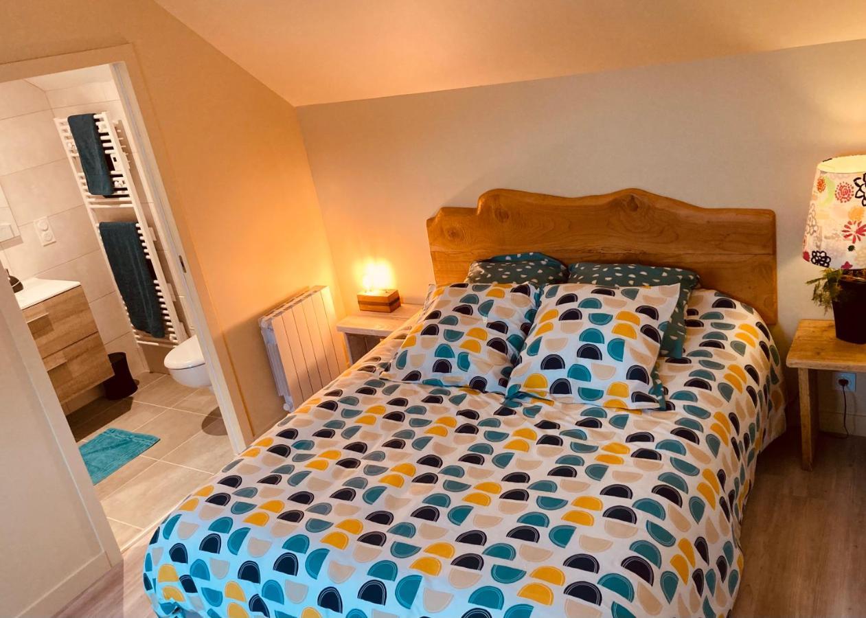 Les Pieds Dans L'herbe Bed & Breakfast *